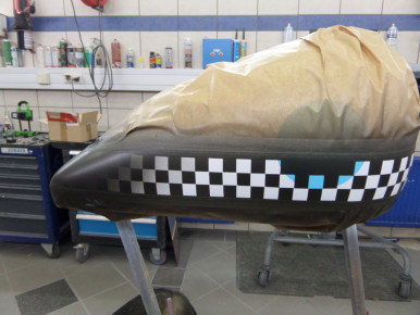 Custom Bike Tank - Airbrush - Oldschool - Pinstriping - Race, Preussler Radstadt, Österreich