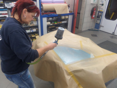 Elefant - Motiv - Motorhaube - Lackierung - Kfz-Fachbetrieb Preussler, Radstadt, Österreich