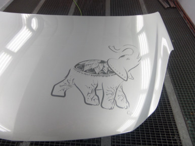 Elefant - Motiv - Motorhaube - Lackierung - Kfz-Fachbetrieb Preussler, Radstadt, Österreich
