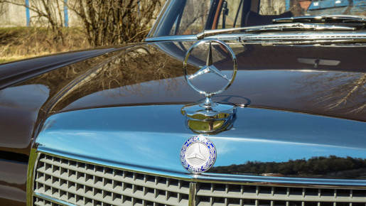 mercedes-8-restauration-radstadt-oesterreich-speziallackierung-oldtimer-restauration-05