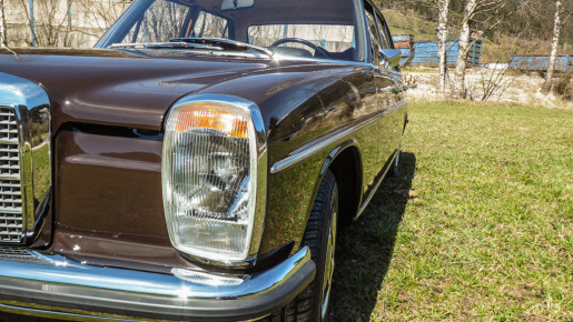 mercedes-8-restauration-radstadt-oesterreich-speziallackierung-oldtimer-restauration-07