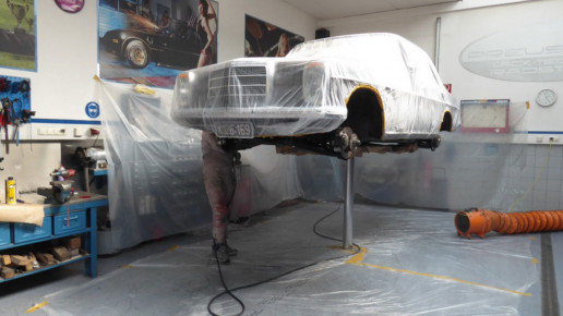 mercedes-8-restauration-radstadt-oesterreich-speziallackierung-oldtimer-restauration-11