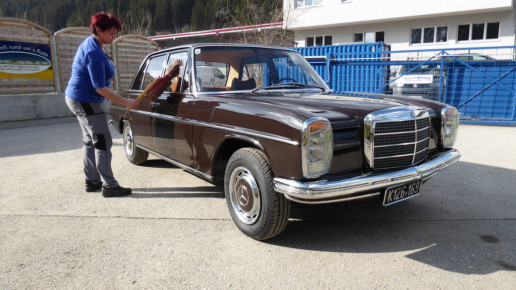 mercedes-8-restauration-radstadt-oesterreich-speziallackierung-oldtimer-restauration-12