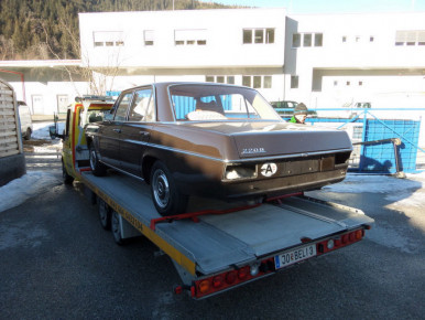 mercedes-8-restauration-radstadt-oesterreich-speziallackierung-oldtimer-restauration-16