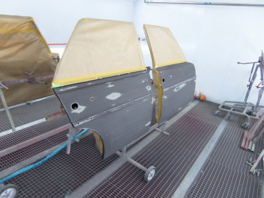 mercedes-8-restauration-radstadt-oesterreich-speziallackierung-oldtimer-restauration-48