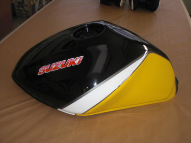 Motorrad Suzuki - Lackierung - Kfz Fachbetrieb Preussler - Radstadt, Österreich