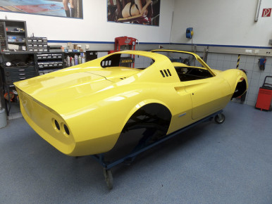 Ferrari Dino 246 GTS - 1973, Oldtimer-Restauration im Kfz-Fachbetrieb Preussler in Radstadt, Österreich