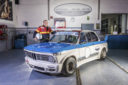 Glanz-Lackierung - BMW 2002 Twin-Turbo, Gruppe B Rennwagen - Kfz-Fachbetrieb Preussler in Radstadt, Österreich