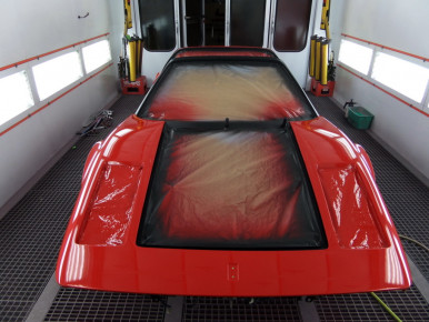 Ferrari 308, Oldtimer-Restauration im Kfz-Fachbetrieb Preussler in Radstadt, Österreich