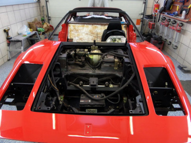 Ferrari 308, Oldtimer-Restauration im Kfz-Fachbetrieb Preussler in Radstadt, Österreich