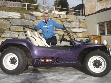 VW Buggy, 1971 für Salzburger Strongman Franz Müllner, Oldtimer-Restauration, Airbrush Lackierung im Kfz-Fachbetrieb Preussler in Radstadt, Österreich