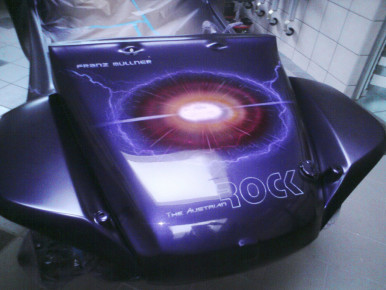 VW Buggy, 1971 für Salzburger Strongman Franz Müllner, Oldtimer-Restauration, Airbrush Lackierung im Kfz-Fachbetrieb Preussler in Radstadt, Österreich