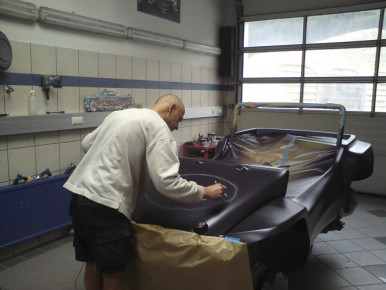 VW Buggy, 1971 für Salzburger Strongman Franz Müllner, Oldtimer-Restauration, Airbrush Lackierung im Kfz-Fachbetrieb Preussler in Radstadt, Österreich