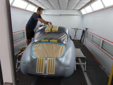 Porsche 356 SC, Oldtimer-Restauration im Kfz-Fachbetrieb Preussler in Radstadt, Österreich