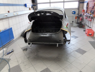Porsche 356 SC, Oldtimer-Restauration im Kfz-Fachbetrieb Preussler in Radstadt, Österreich