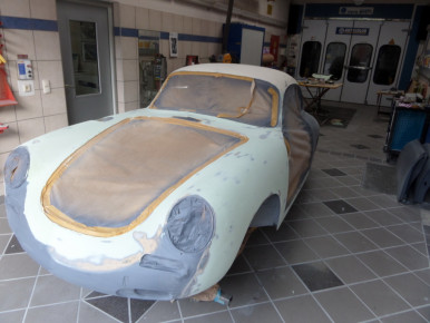 Porsche 356 SC, Oldtimer-Restauration im Kfz-Fachbetrieb Preussler in Radstadt, Österreich