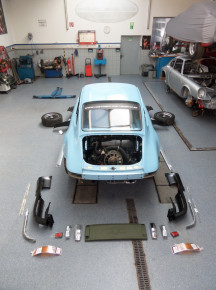Porsche 911, Modell G, 1976, Oldtimer-Restauration im Kfz-Fachbetrieb Preussler in Radstadt, Österreich