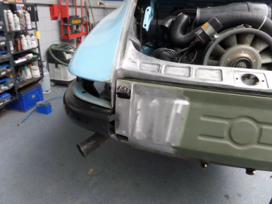 Porsche 911, Modell G, 1976, Oldtimer-Restauration im Kfz-Fachbetrieb Preussler in Radstadt, Österreich