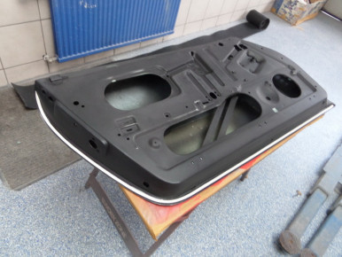 Porsche 911, Modell G, 1976, Oldtimer-Restauration im Kfz-Fachbetrieb Preussler in Radstadt, Österreich