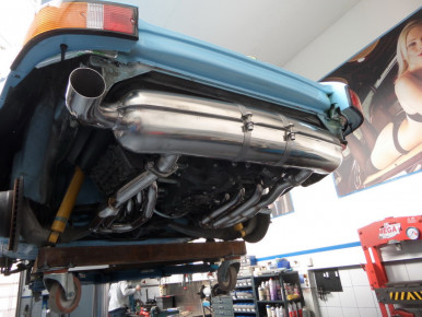 Porsche 911, Modell G, 1976, Oldtimer-Restauration im Kfz-Fachbetrieb Preussler in Radstadt, Österreich