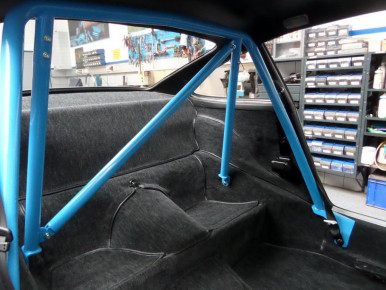 Porsche 911, Modell G, 1976, Oldtimer-Restauration im Kfz-Fachbetrieb Preussler in Radstadt, Österreich