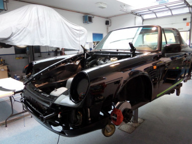 Porsche 911 Carrera Targa, 1985, Oldtimer-Restauration im Kfz-Fachbetrieb Preussler in Radstadt, Österreich