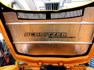 Oldtimer-Restauration, Spezial-Lackierung - BMW 2002 TI, Schnitzer Rennwagen - Kfz-Fachbetrieb Preussler in Radstadt, Österreich