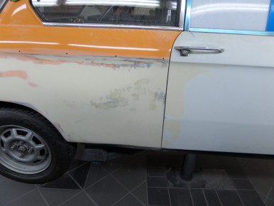 Oldtimer-Restauration, Spezial-Lackierung - BMW 2002 TI, Schnitzer Rennwagen - Kfz-Fachbetrieb Preussler in Radstadt, Österreich