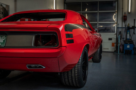 plymouth-cuda-preussler-radstadt-oldtimer-restauration-oesterreich-speziallackierung-10