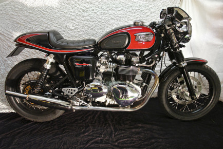 Motorrad Triumph Cafe Racer - Lackierung - Kfz Fachbetrieb Preussler - Radstadt, Österreich
