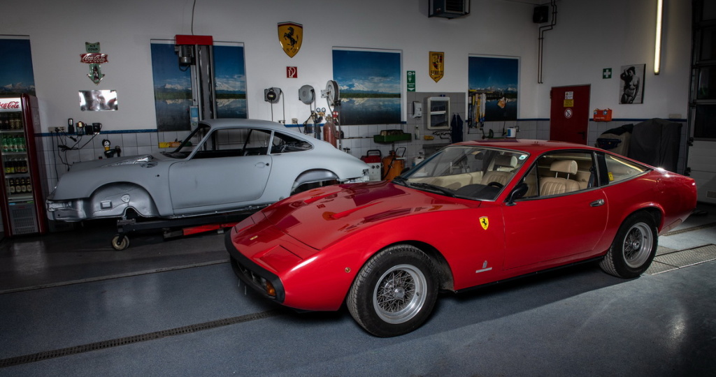 Ferrari 308, Oldtimer-Restauration im Kfz-Fachbetrieb Preussler in Radstadt, Österreich